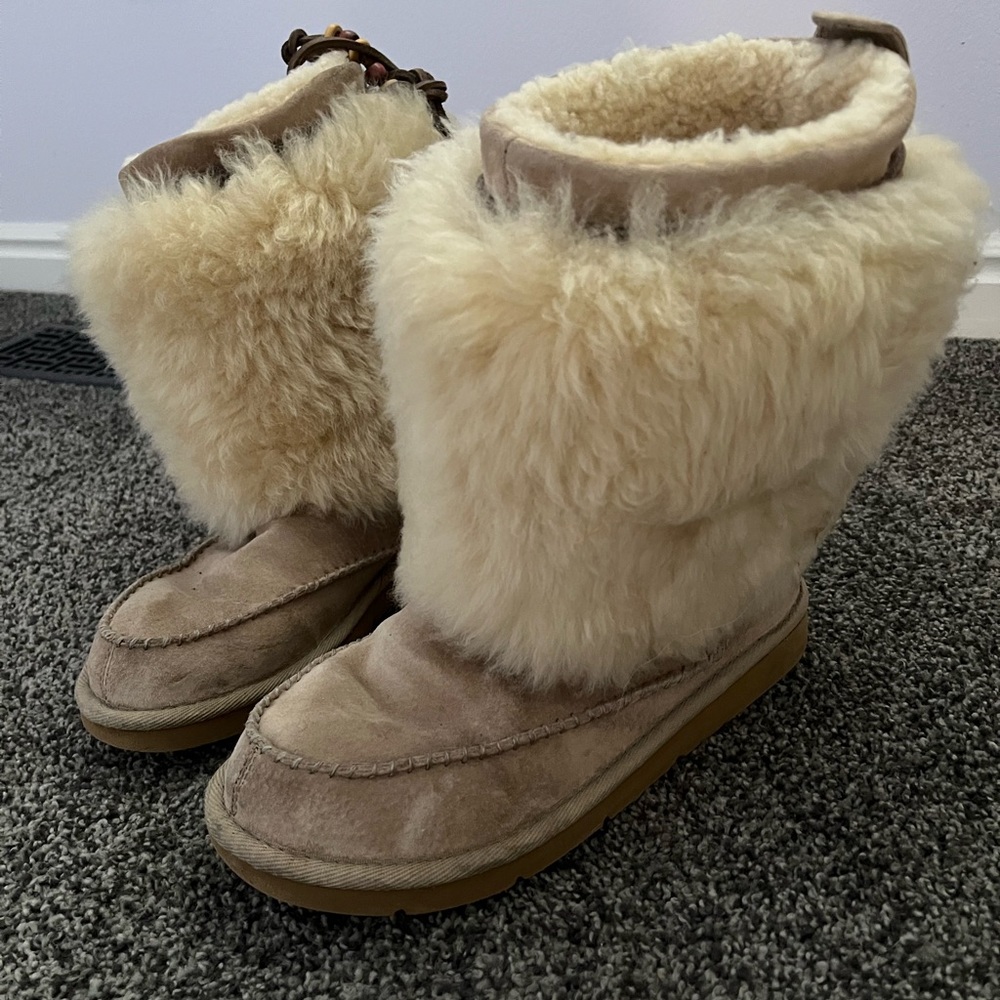 Furry uggs